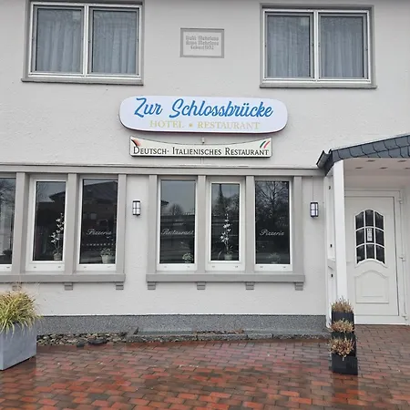 Zur Schlossbruecke Hotel