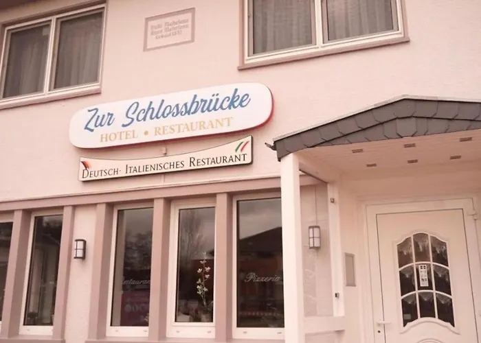 Zur Schlossbrücke *